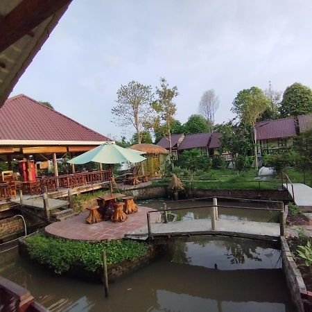 Brown House Resort Кантхо Экстерьер фото