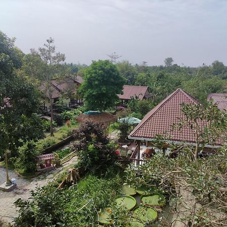 Brown House Resort Кантхо Экстерьер фото